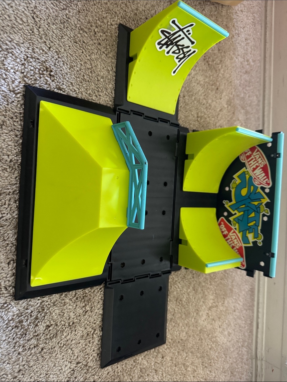 Tech Deck Skate Mini Ramp Playset - Neon Lime & Teal